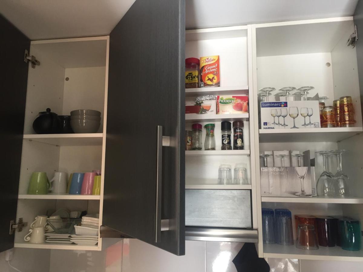 Standing 58m A 3mn En Voiture Apartamento